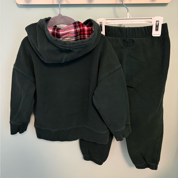 Roots Matching Set - Picture 5 of 6